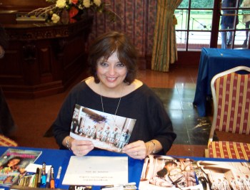 Angela at Autographica 2004