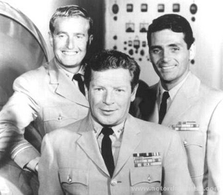 Robert Dowdell, Richard Basehart and David Hedison in Voyage to the Bottom of the Sea
