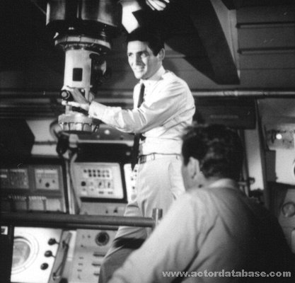 David Hedison in Voyage to the Bottom of the Sea