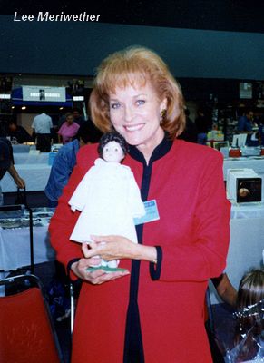 Lee Meriwether at Starcon 1997