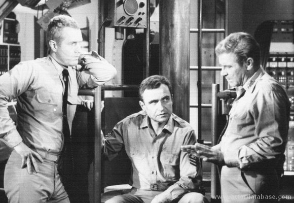 Robert, Terry Becker and Richard Basehart in Voyage to the Bottom of the Sea